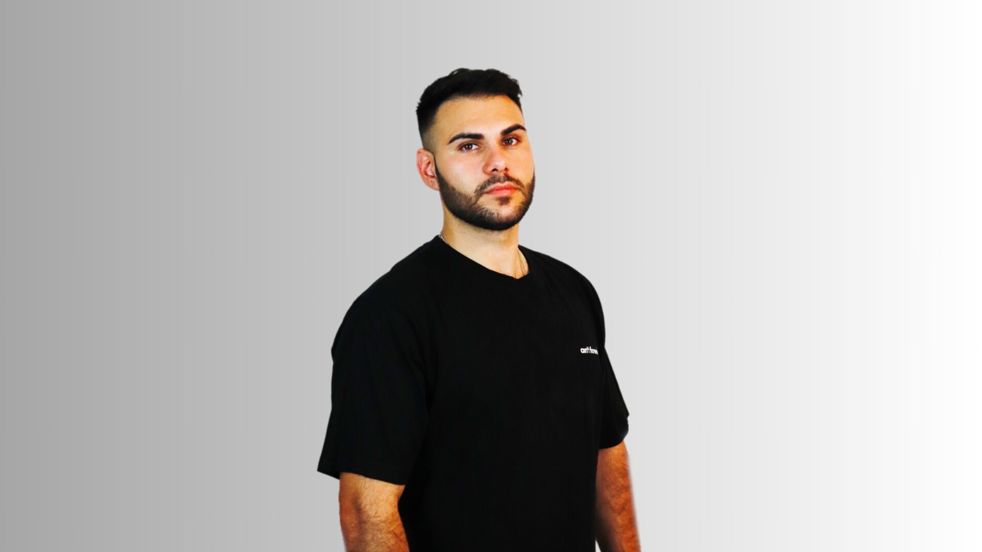 Italian DJ and producer, SKYLIN3, teams up with Scottish star Kevin McKay for the electrifying release of "The Way I Are."