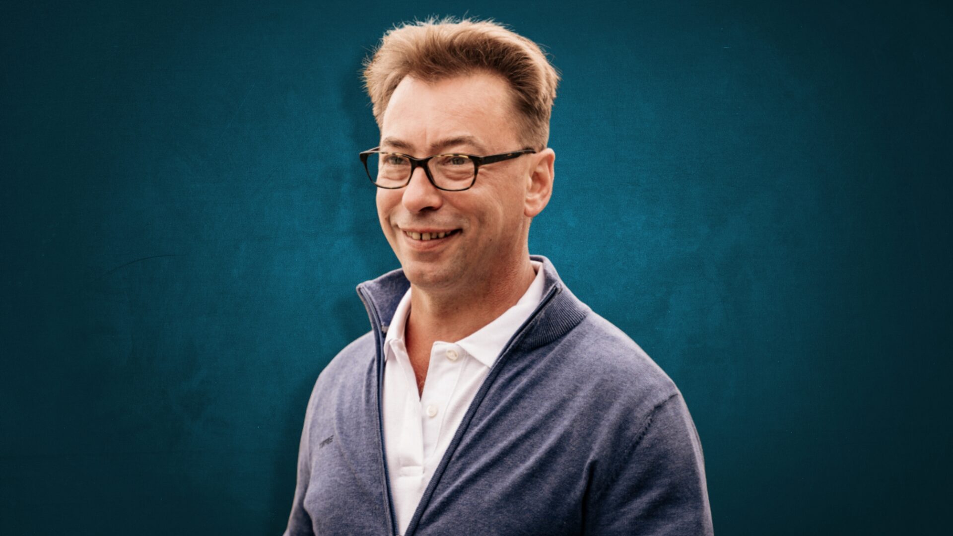 Marc Victor Maria Denys Releases Deeply Emotional New Single "Essence of Love"