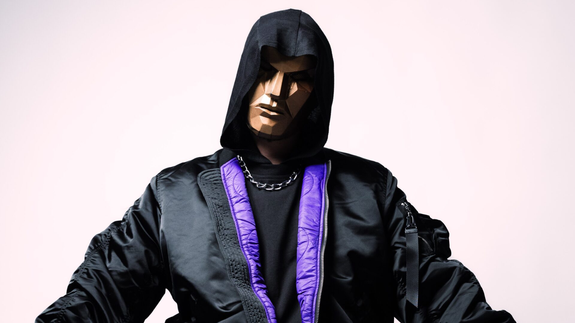 German Hard Techno Luminary CARV Releases ‘Unleash The Beast’ EP on Revised Records