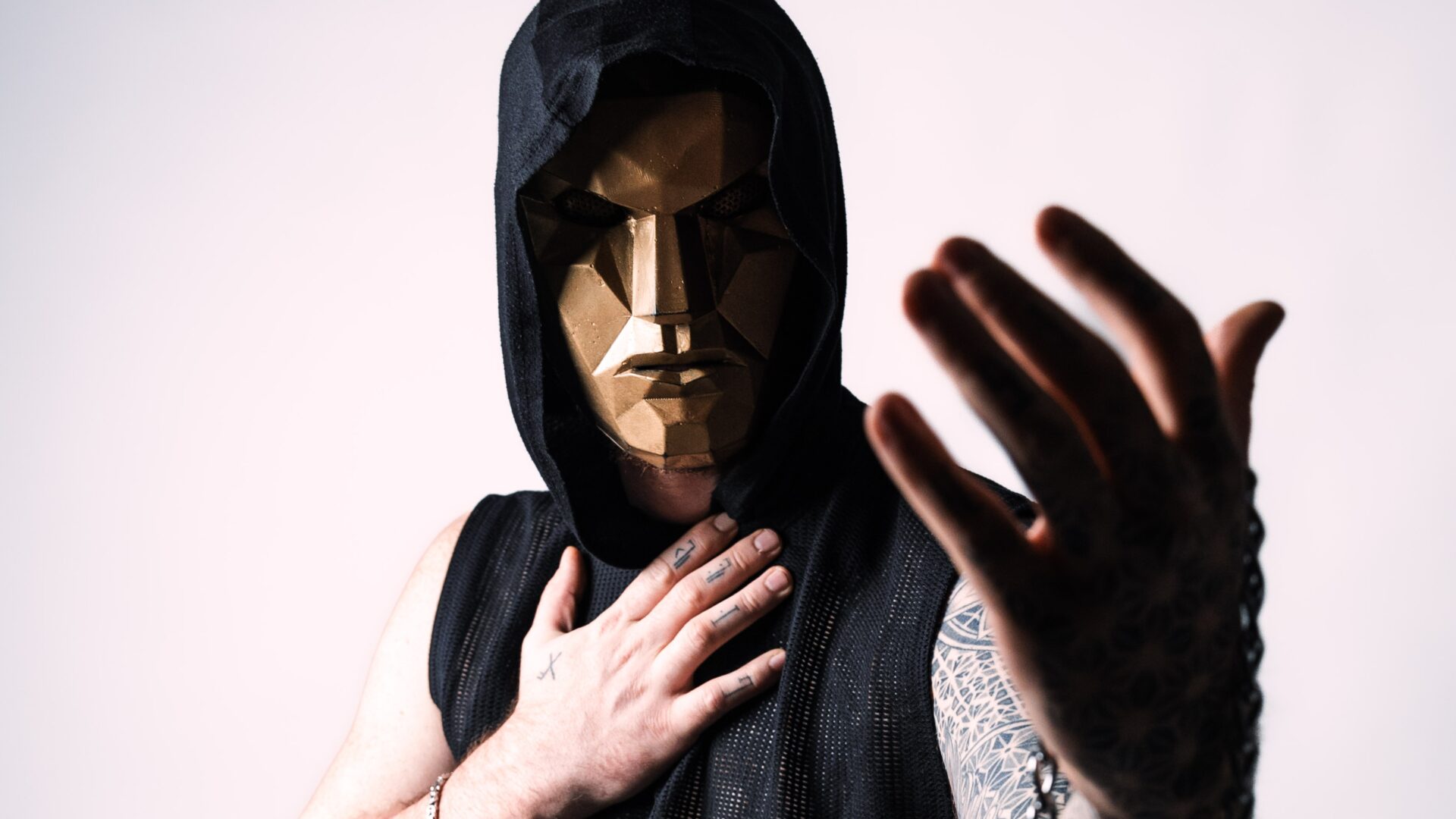 German Hard Techno Luminary CARV Releases ‘Unleash The Beast’ EP on Revised Records | UFO Network German Hard Techno Luminary CARV Releases ‘Unleash The Beast’ EP on Revised Records