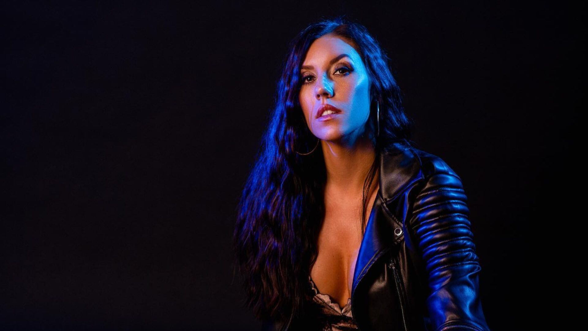 Romi Lux Drops Euphoric Dance Anthem ‘Dreams’ – A Must-Listen for EDM Lovers