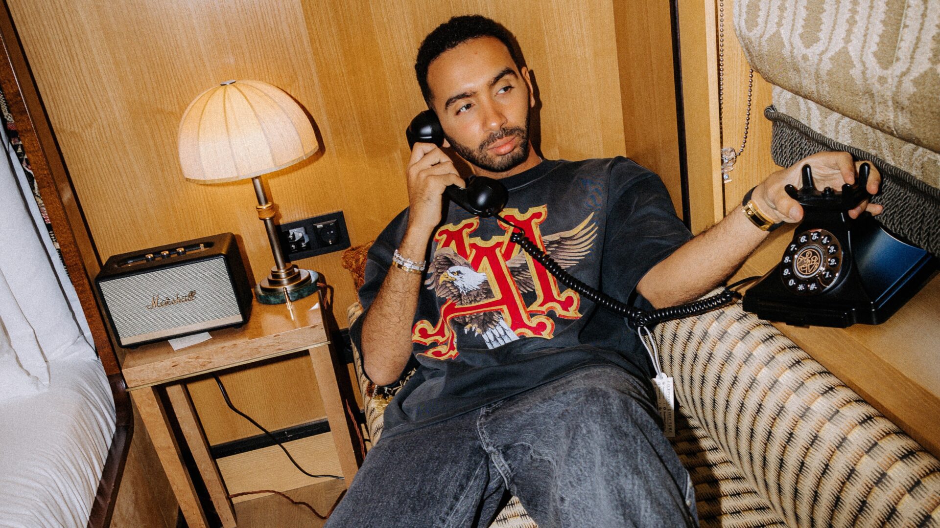 DOSAMIS Releases Highly Anticipated Single Contesto on VOD | UFO Network DOSAMIS "CONTESTO"