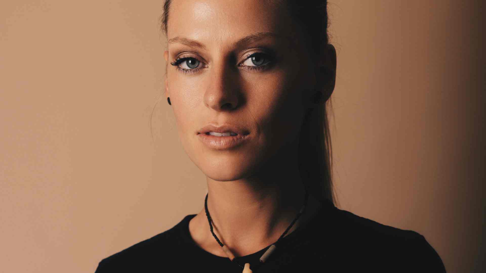 Nora En Pure Captures Island Serenity On ‘Teahupoo’ - Out Now Via Enormous Tunes | UFO Network Nora En Pure