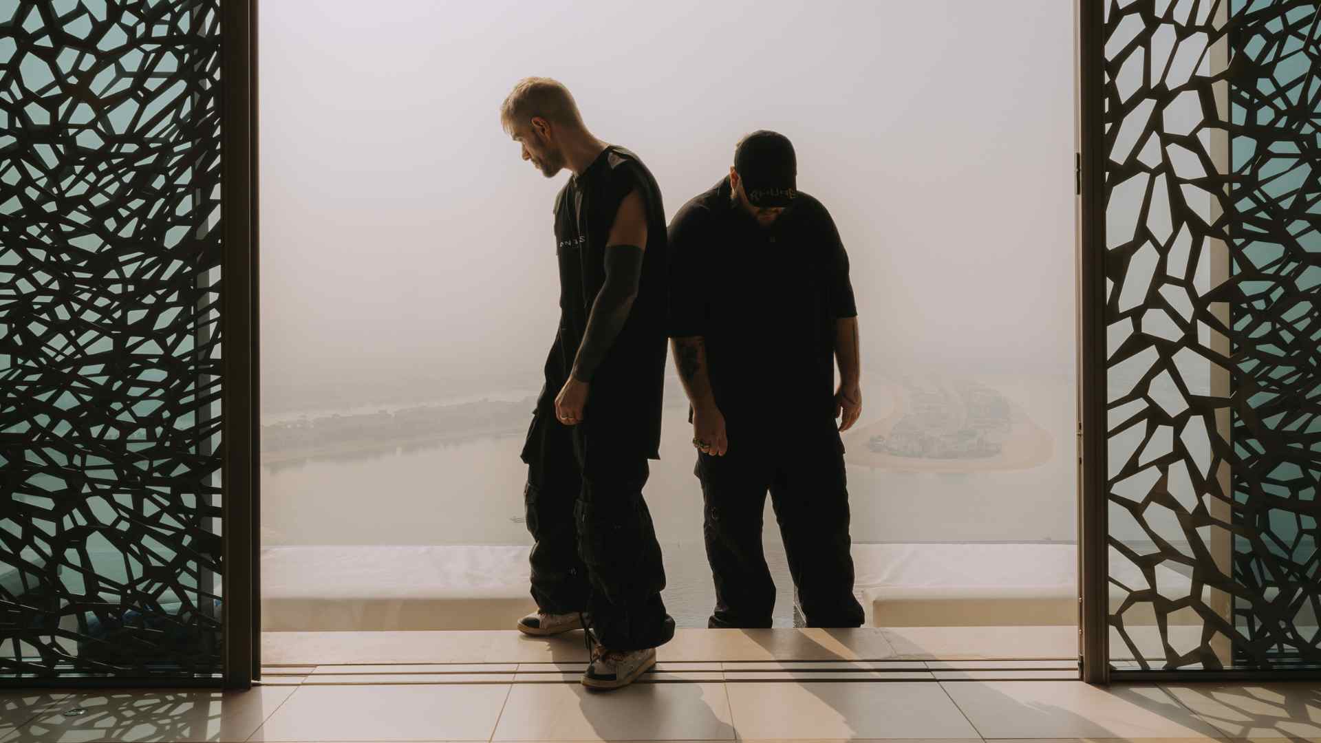 Mathame Announce New Single ‘MEET ME’ and Take Over NYC & LA with Surprise Performances | UFO Network Mathame