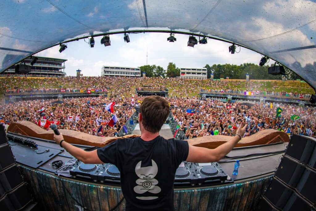 Andrew Rayel Rewards Best Remix Contest Entries With ‘Stars Collide’ Remix Ep And Radio Show Countdown | Ufo Network e Jr60Es | UFO Network