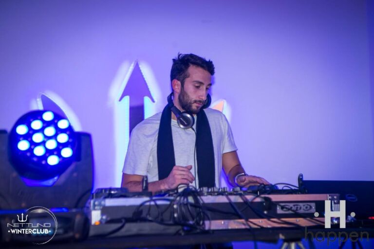 Services | Ufo Network Exclusive Interview with Italian DJ & Producer NOVECENTO & New Music