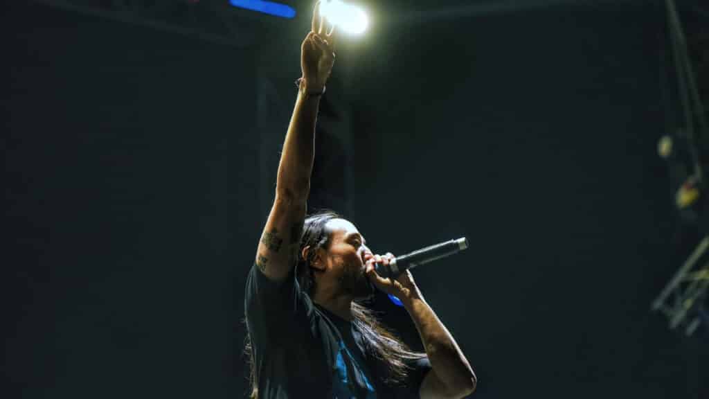 Steve Aoki, Yves V & Ryan Caraveo Unite for 'COMPLICATED'