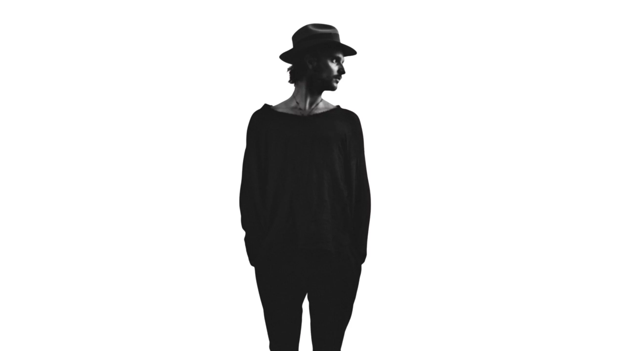 Satori Paints A Swirling Love Song In New Album 'Dreamin Colours' Out Now!