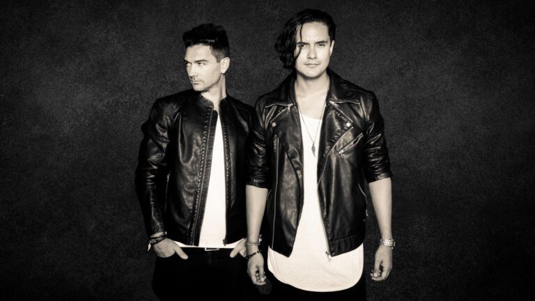 Exclusive Interview with UK Heavyweight DJ & Producer Duo Feenixpawl