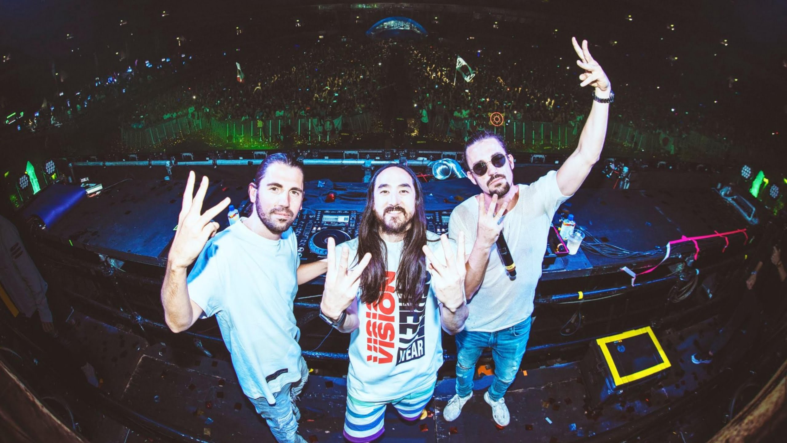 3 Are Legend and friends pay homage to Danzel’s house classic “Pump It Up”