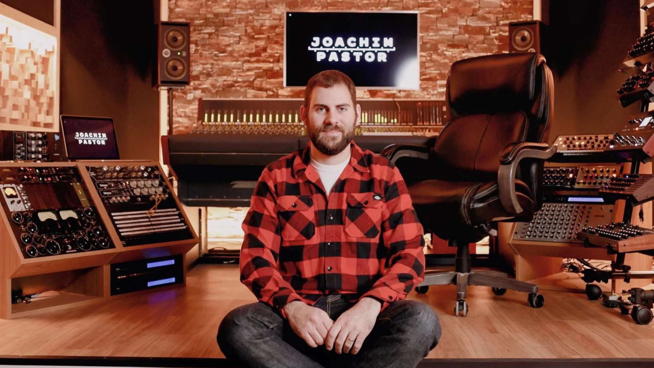 Joachim Pastor hits Armada Music with club-tailored production ‘Green Washer’