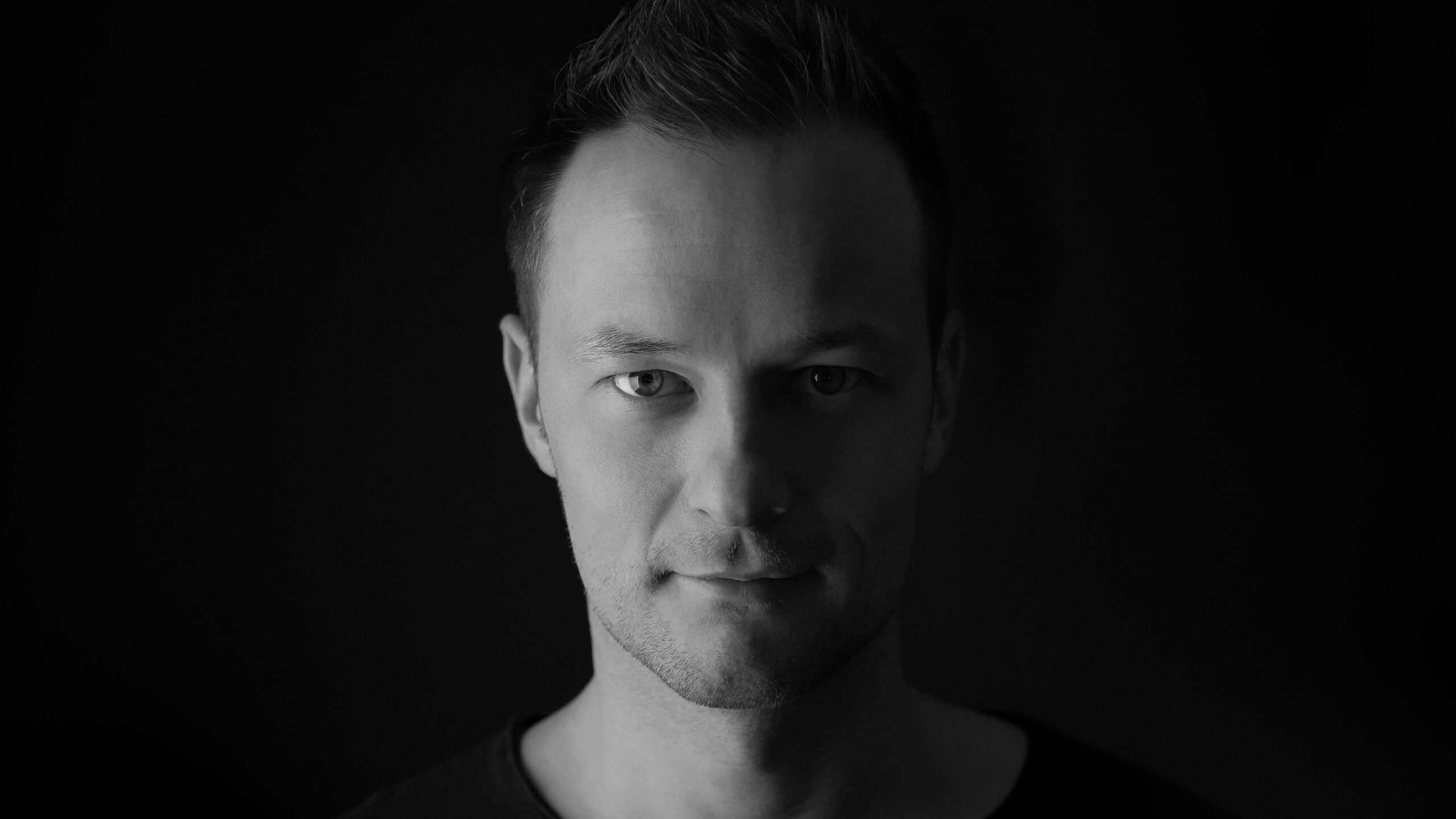 Lucas & Steve and Yves V Team Up For Silky Club Heater ‘After Midnight (feat. Xoro)