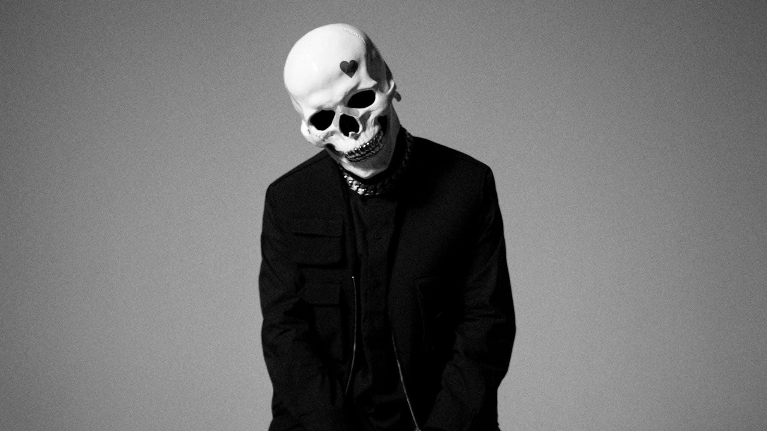 Vladimir Cauchemar Drops Thumping Tony Romera Remix for 'Snow Is Falling' UFO Network