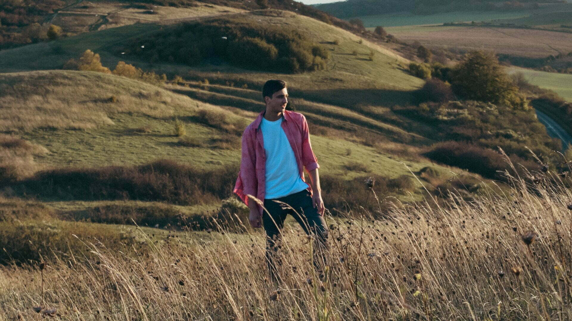 Exclusive Interview With Chillwave / Lo-fi Producer - Rosehip UFO Network