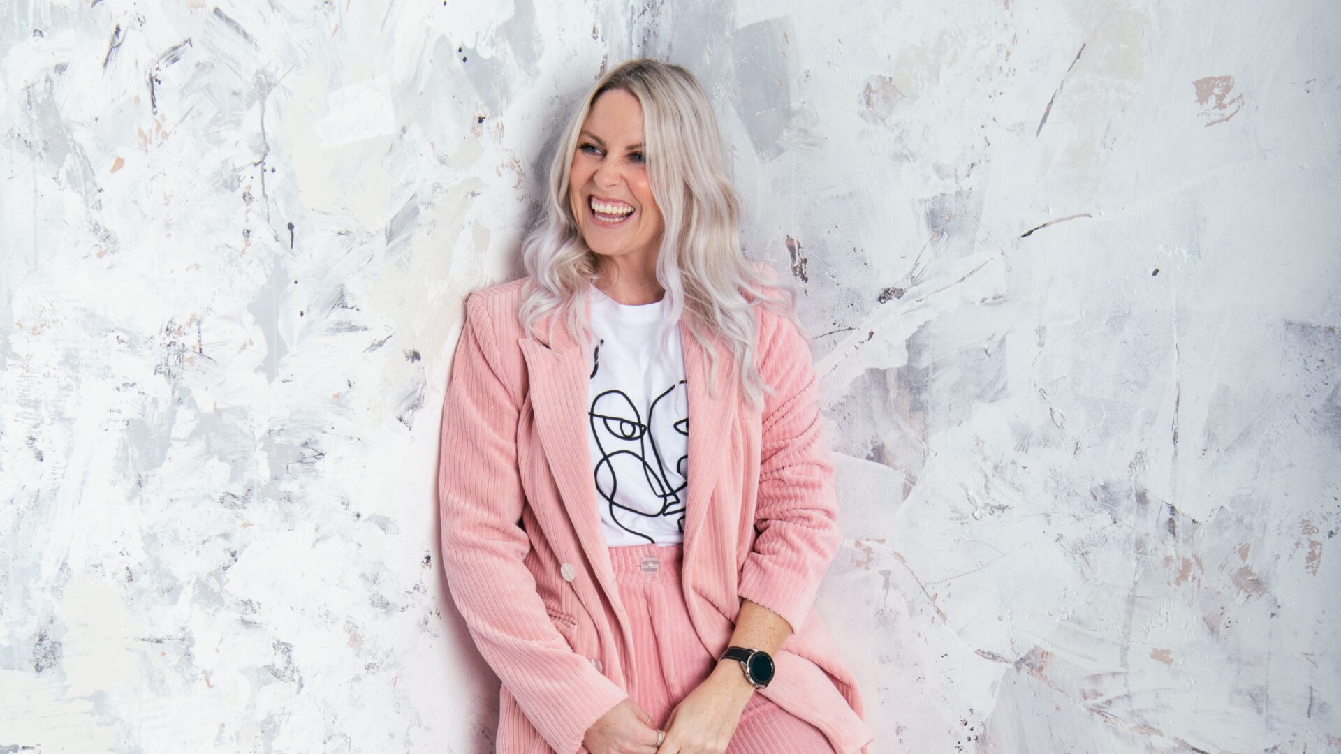 Exclusive Interview With BBC Radio 1 Dance Anthem Queen, Charlie Hedges | UFO Network Exclusive Interview With BBC Radio 1 Dance Anthem Queen, Charlie Hedges UFO Network