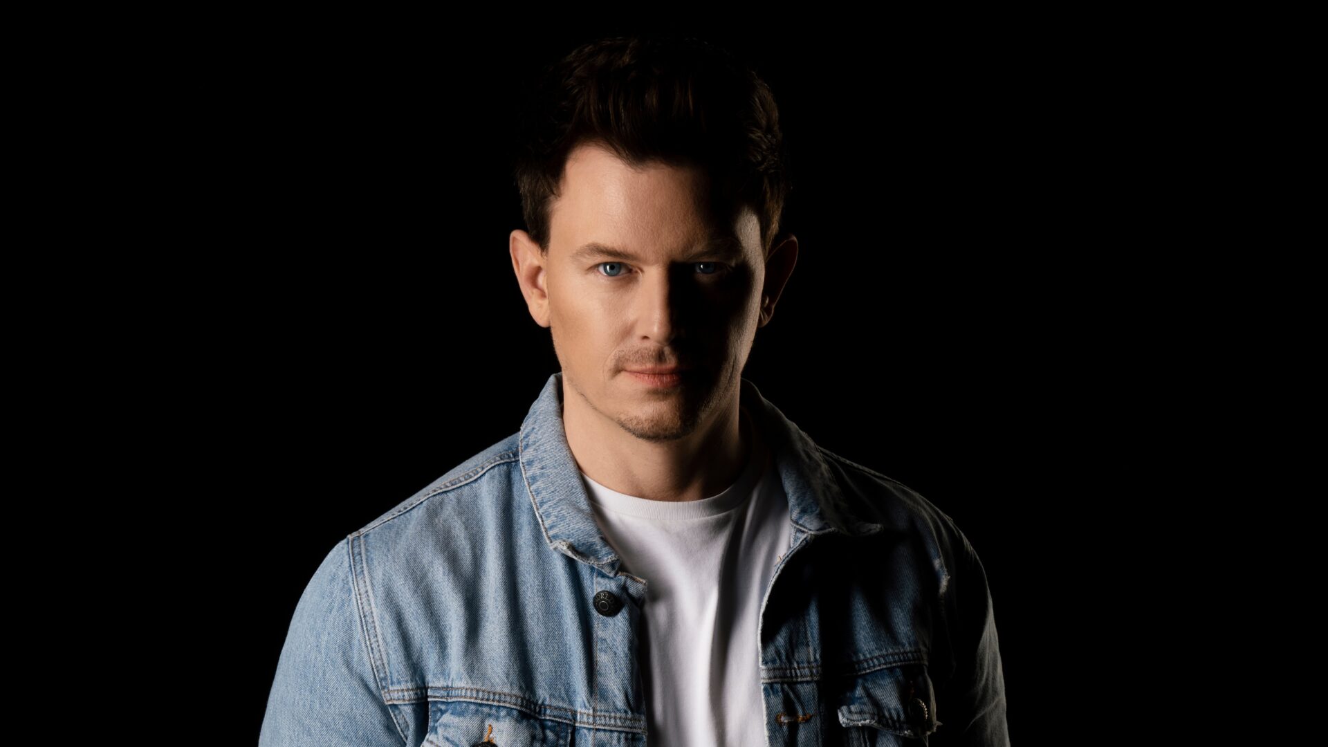 Fedde Le Grand and Muntu Drop New Collaborative Dance Track 'B2B' 