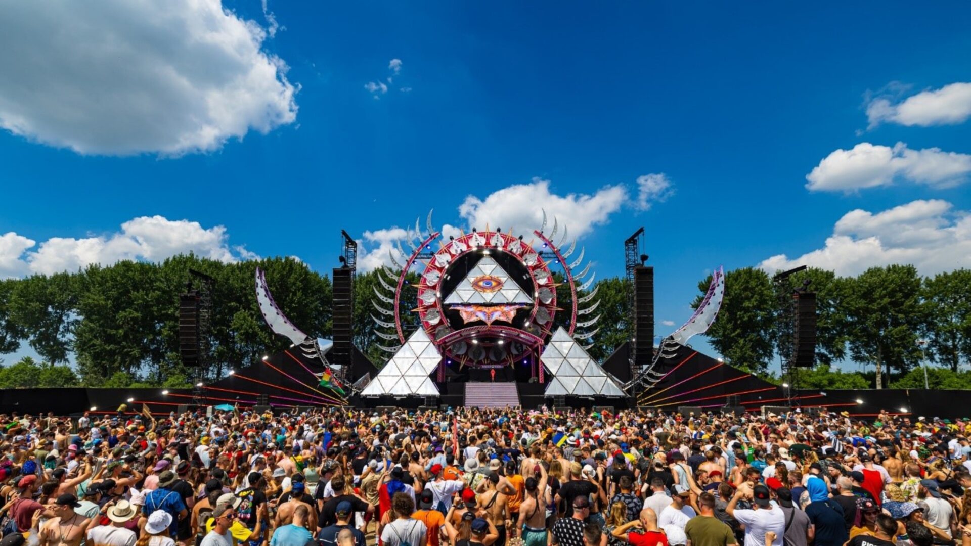 Exclusive Interview With Belgian Born DJ & Producer - Coone