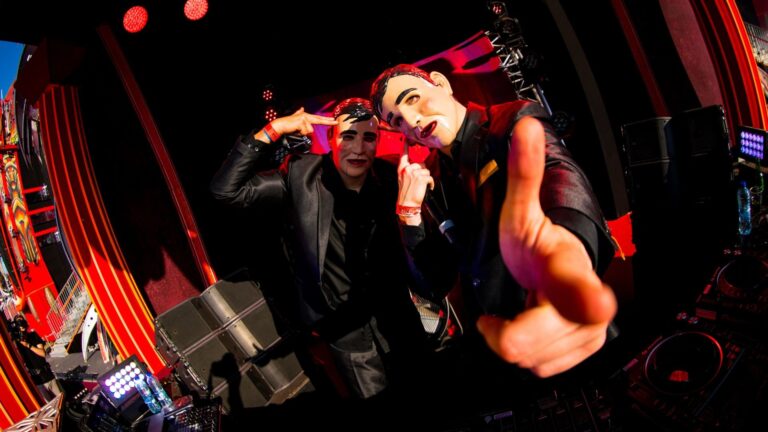 Services | UFO Network Exclusive Interview with Hardstyle Heavyweights Gunz for Hire