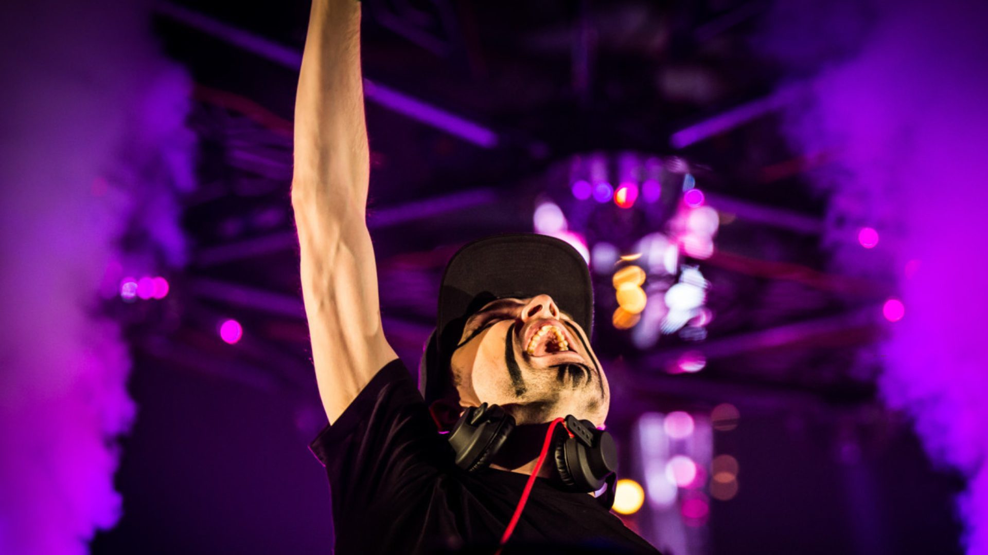 Exclusive Interview with Hardstyle Legend Phuture Noize | UFO Network Exclusive Interview with Hardstyle Legend Phuture Noize