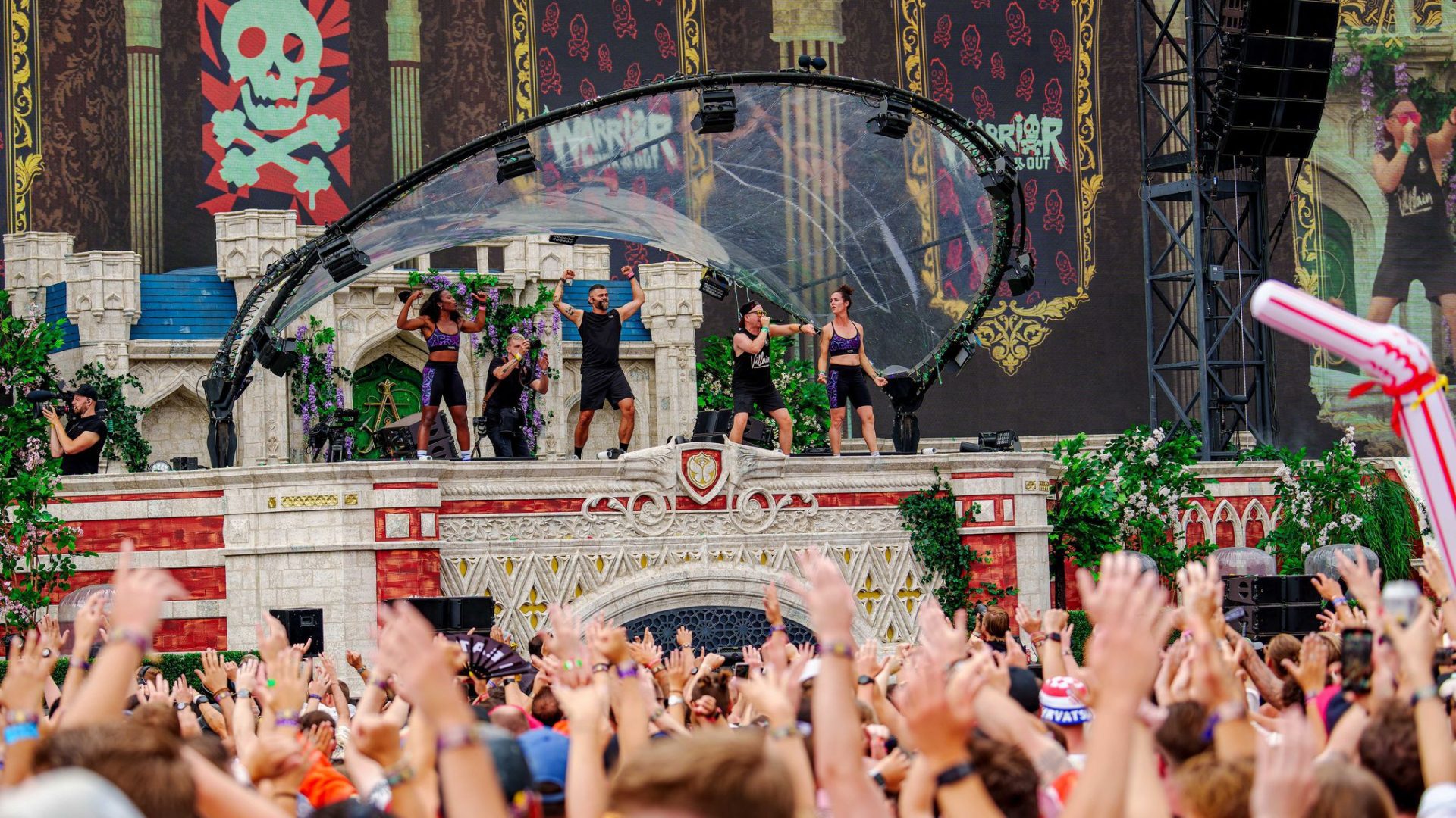 Warrior Workout at Tomorrowland: A Fusion of Music, Fitness, and Camaraderie