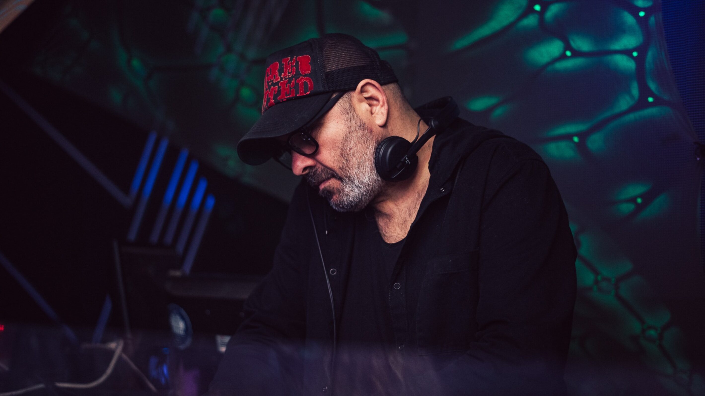 Laroz Revisits Harabe with New Sofa Surfing EP