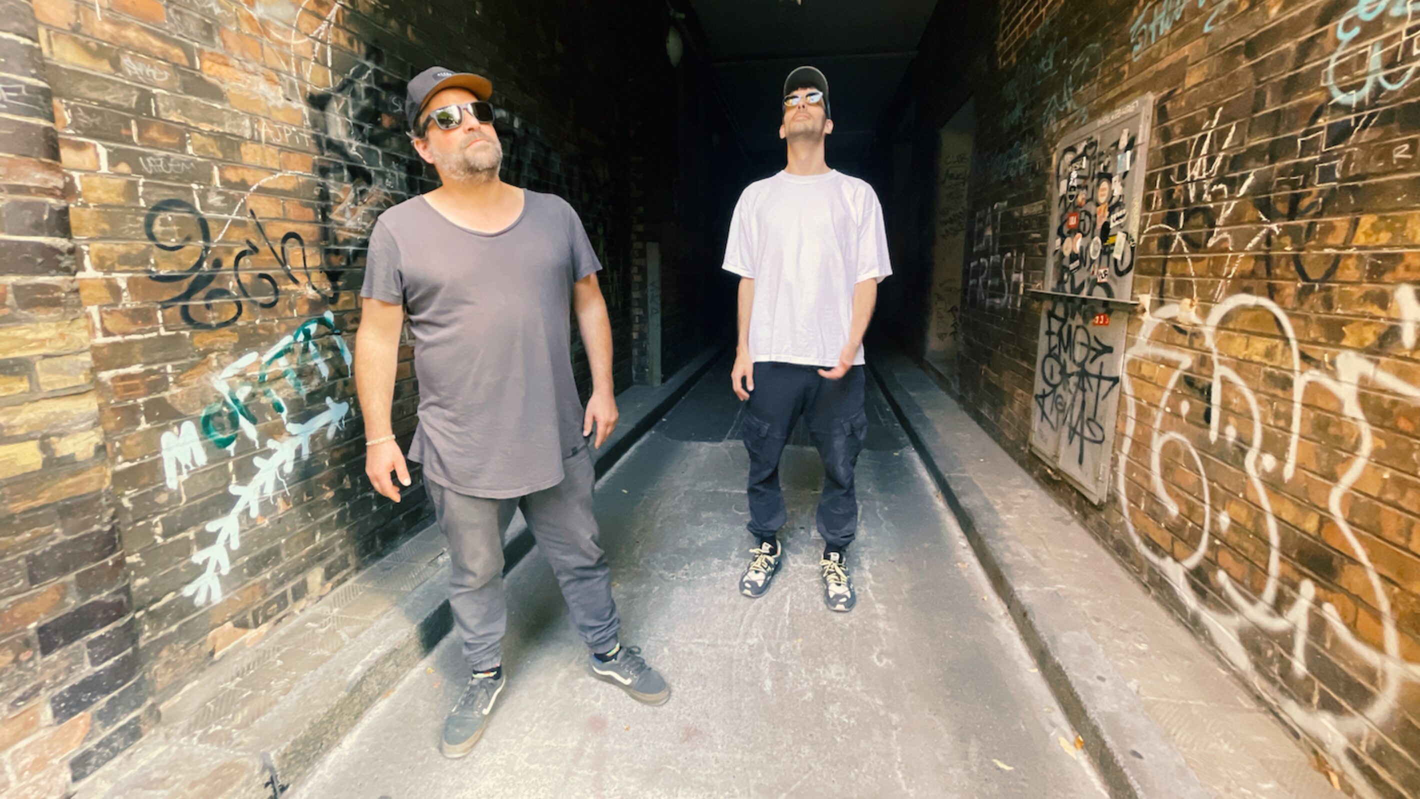 Kiosk I.D. Presents 'The Islands' LP by Peter Schumann and Coss