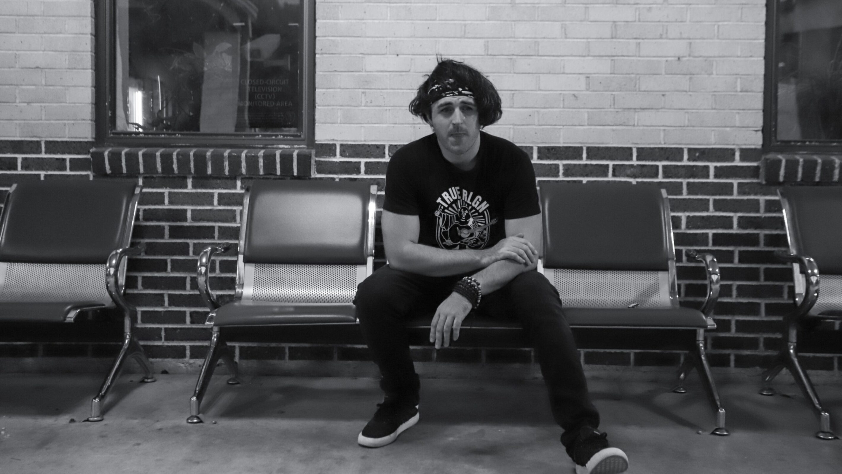 Sixth House Unveils New Single "Haunted" as a KIFFIX Early Adopter