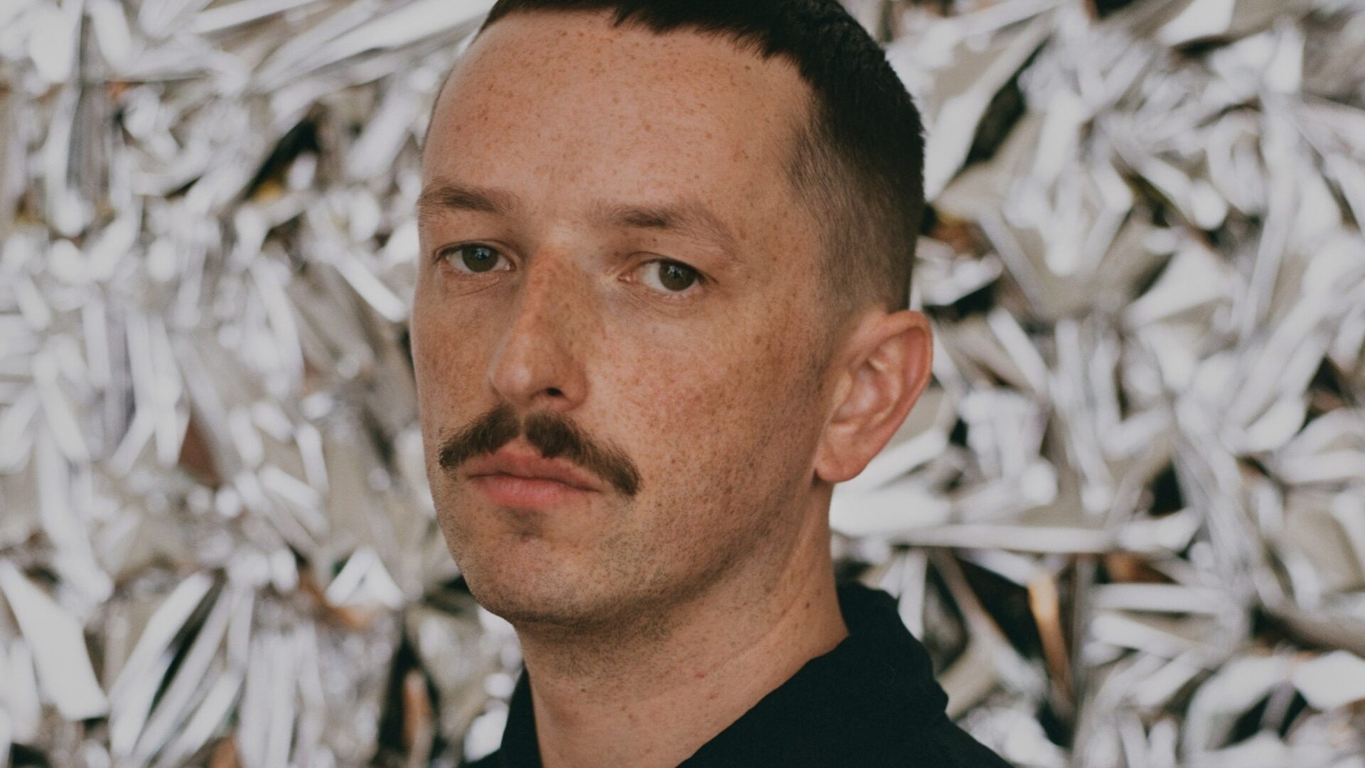 Lovequest And Totally Enormous Extinct Dinosaurs Team Up For New Single ‘Make It Easy’ | Ufo Network Lovequest and Totally Enormous Extinct Dinosaurs Team Up For New Single ‘Make It Easy’