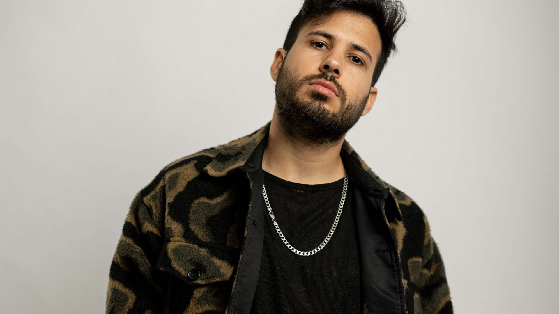 &Quot;Shaking&Quot;: Randoree’s Electrifying New Anthem Marks Bold Debut On Nervous Records | Ufo Network Randoree Images KIFFIX 2 | UFO Network