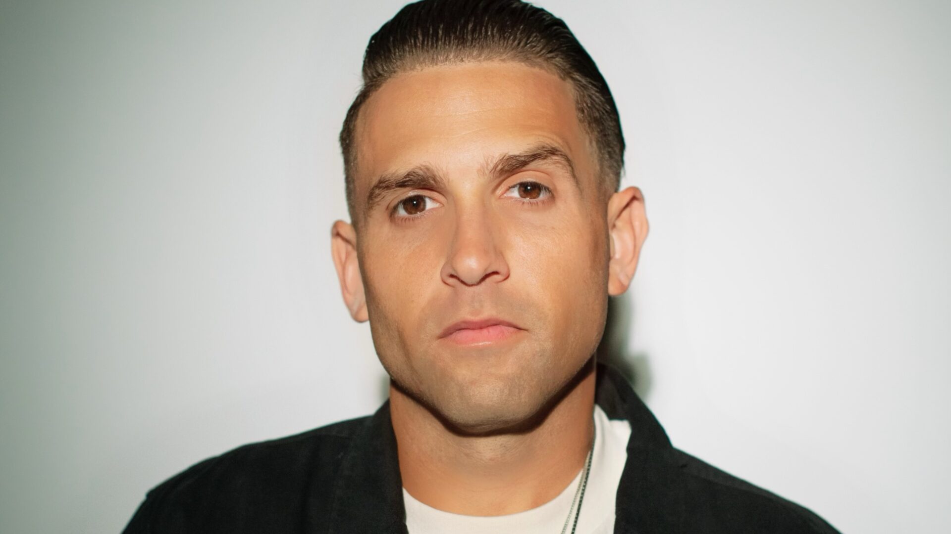 Chris Valencia Drops Dancefloor-Ready Anthem “I Need” on Motive Records