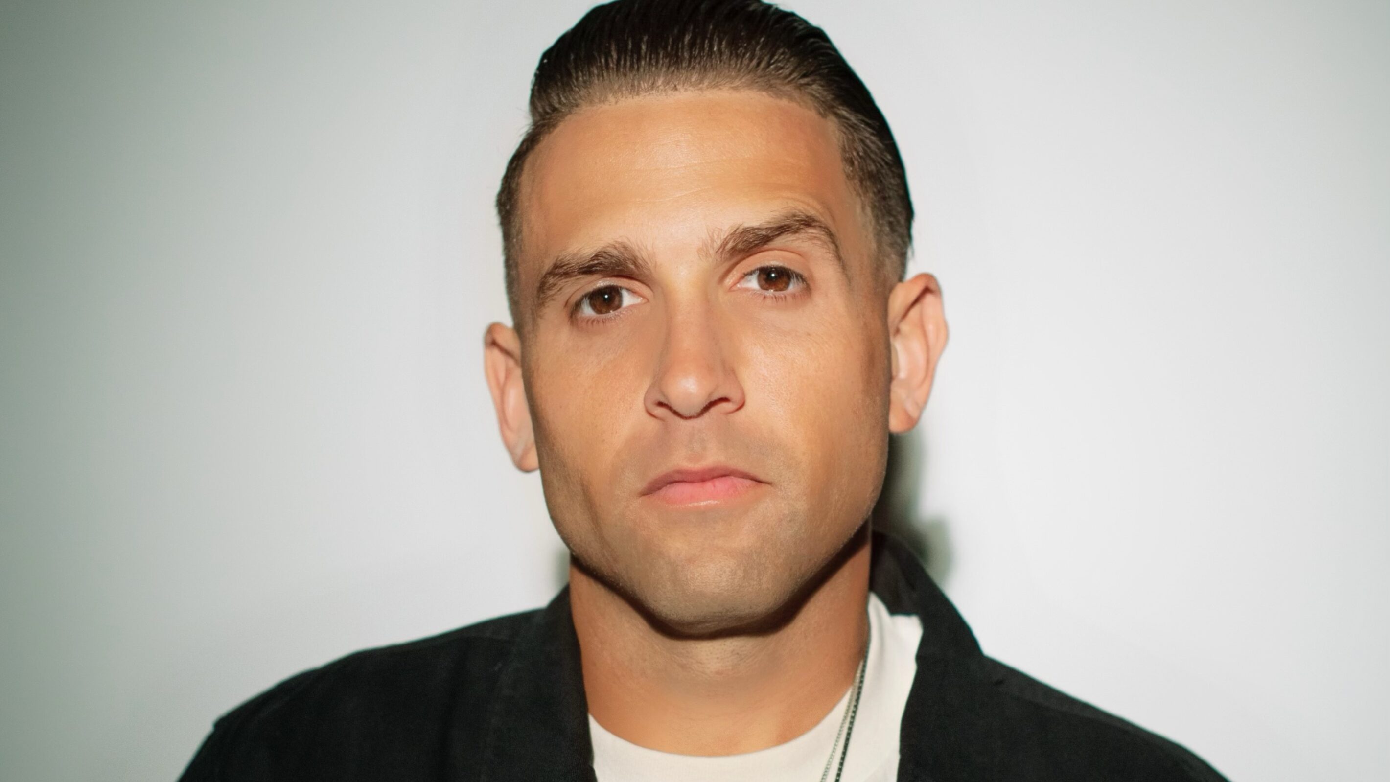 Chris Valencia Drops Dancefloor-Ready Anthem “I Need” on Motive Records