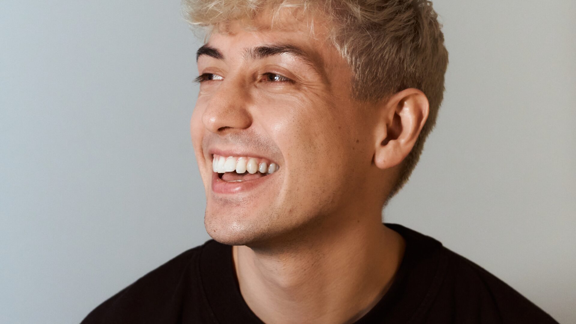 Codeko blends UKG and Trance Influences Into Melodic Genre-Melding 5-Track EP 'Glow' 