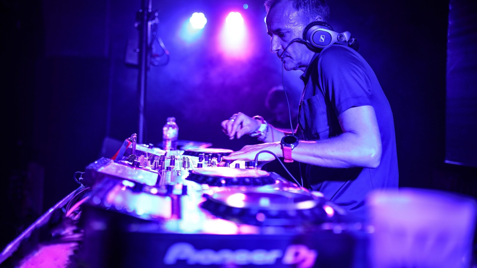 Bk And Knuckleheadz Drop &Quot;Turn That Fuckin' Music Up&Quot; Via Dreamstate Records | Ufo Network BK and Knuckleheadz