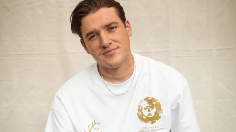 Services | Ufo Network Vluarr