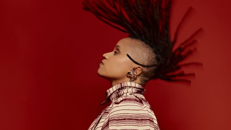 Monolink Enlists Curol to Remix 'Beacon'