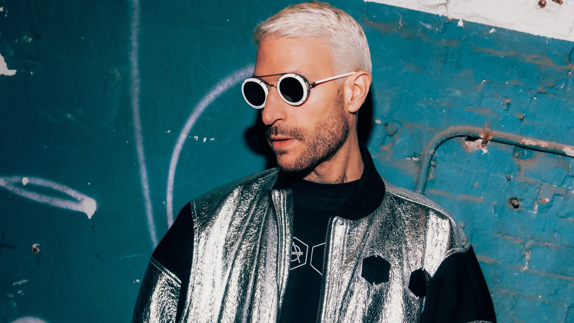 Don Diablo Releases &Quot;Go Home With A Stranger&Quot; With Wiz Khalifa And Chri$Tian Gate$ | Ufo Network Don Diablo Releases "Go Home With A Stranger" With Wiz Khalifa And Chri$tian Gate$