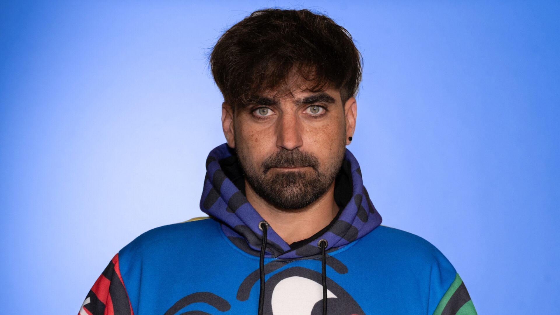 Y do I Steps into a New Era with ‘Eyes’