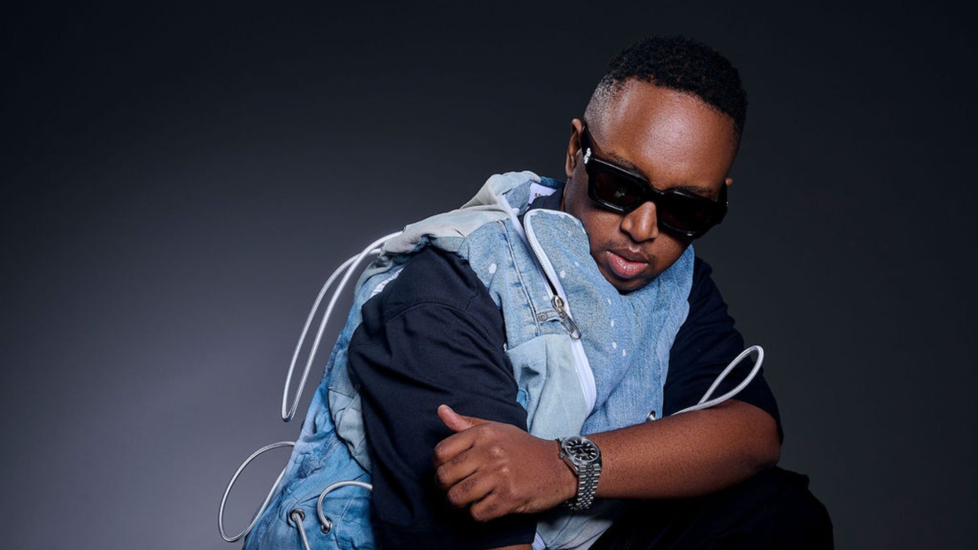 Shimza & Indira Paganotto Release Official Remixes of Shakira & Beéle’s “ALGO TÚ”