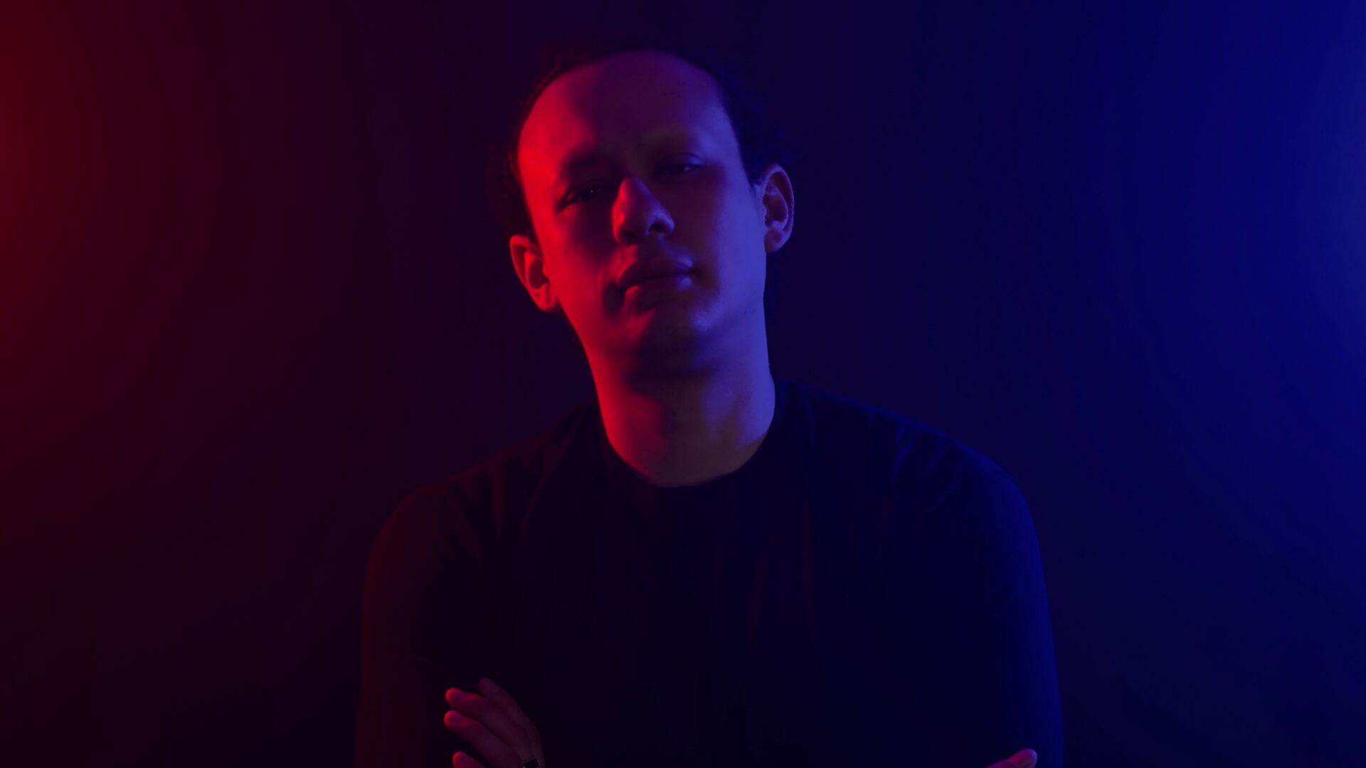 Rivvera Takes Us On A Ride With “Losing My Mind” | Ufo Network RIVVERA Takes Us on a Ride with “Losing My Mind”
