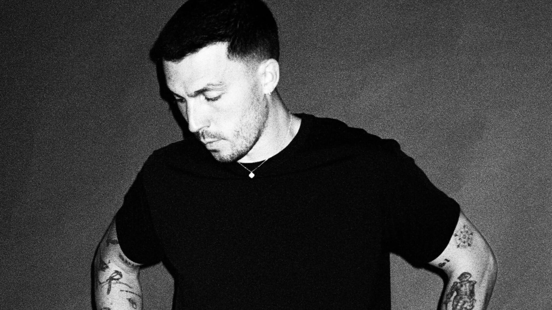 Cloonee Flips A Reggaeton Classic On Final Pre-Album Single ‘Movimiento’ | Ufo Network Cloonee Flips a Reggaeton Classic on Final Pre-Album Single ‘Movimiento’