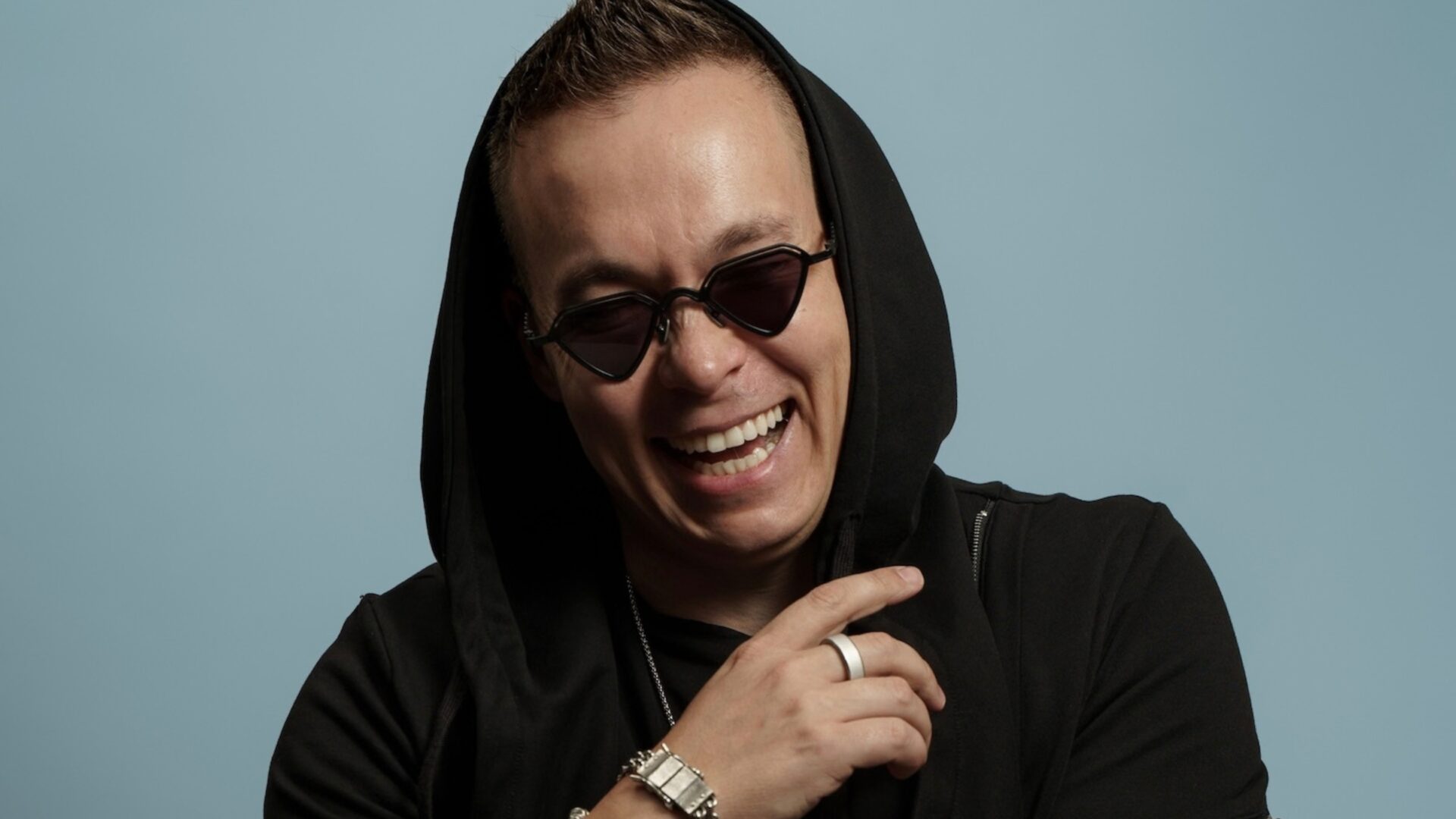 Kapir Announces New Single ‘DÉSIR’