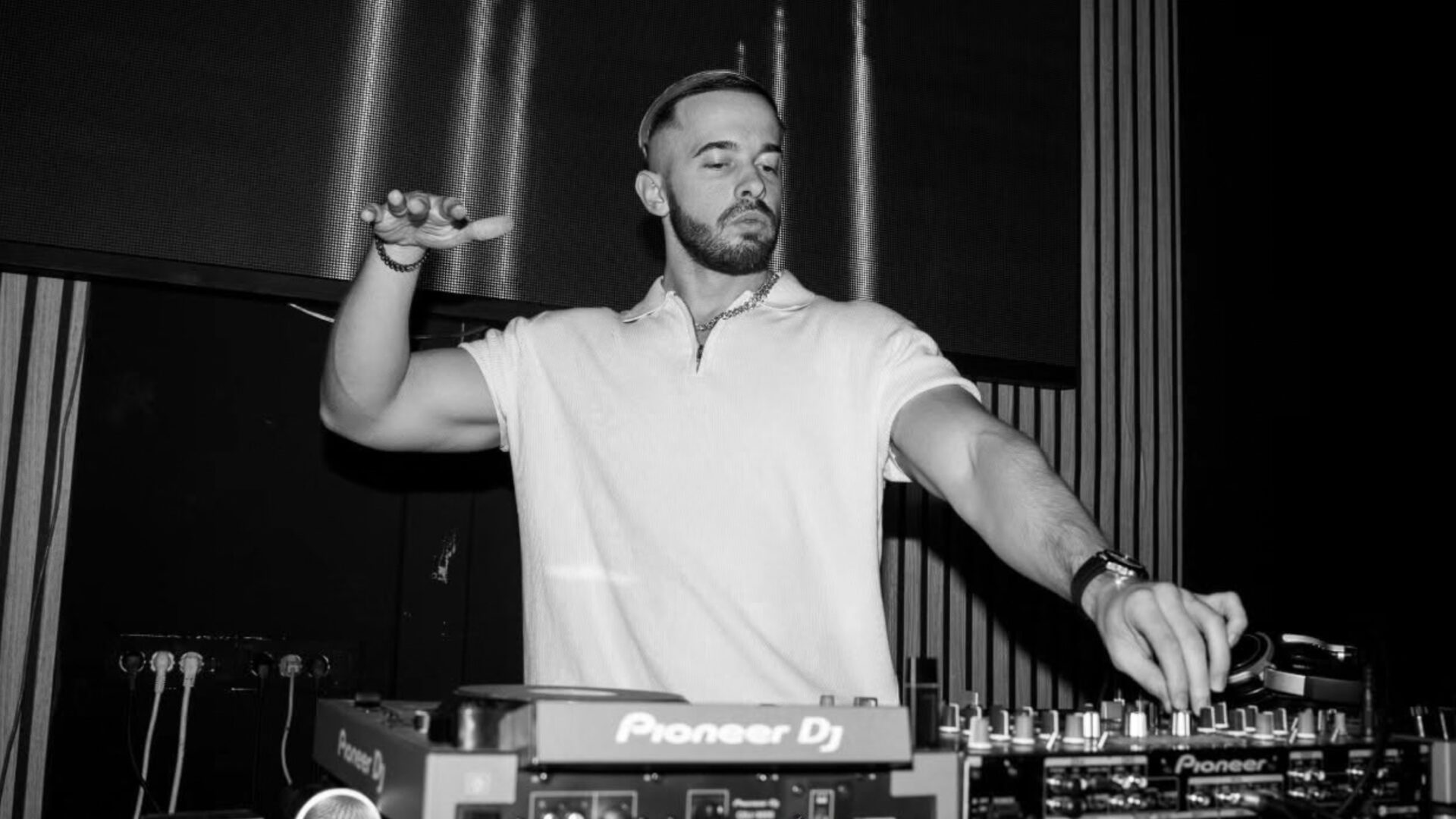 Neo Paulex Unveils New Progressive House Single ‘Harmony’ | Ufo Network Neo Paulex Unveils New Progressive House Single ‘Harmony’