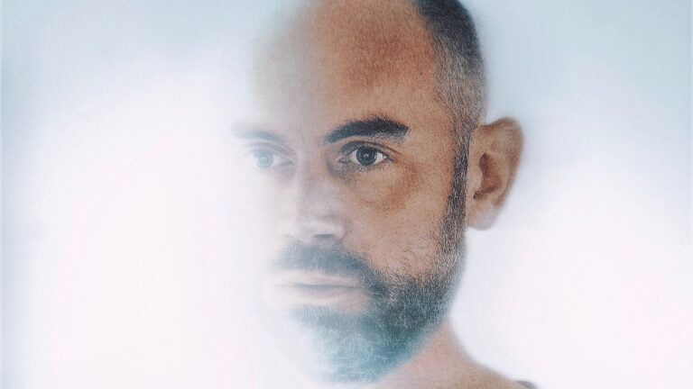 Janus Rasmussen Taps Joseph Ray to Remix ‘Fumes'